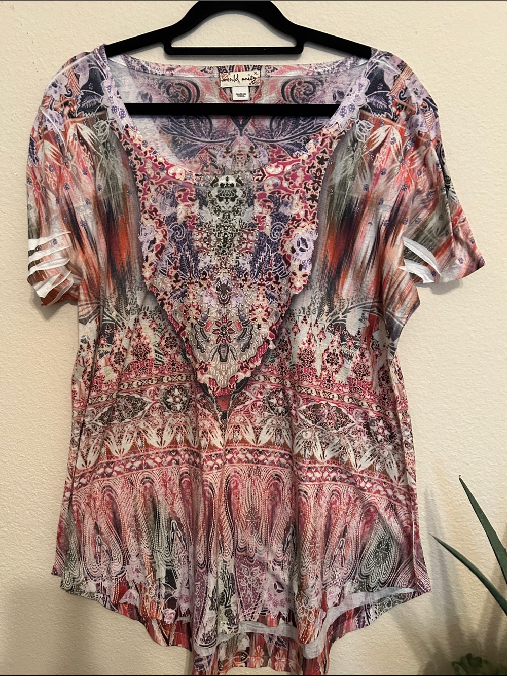 Unity World Wear Multi-Color Paisley Scoop Neck Short Sleeve Tunic